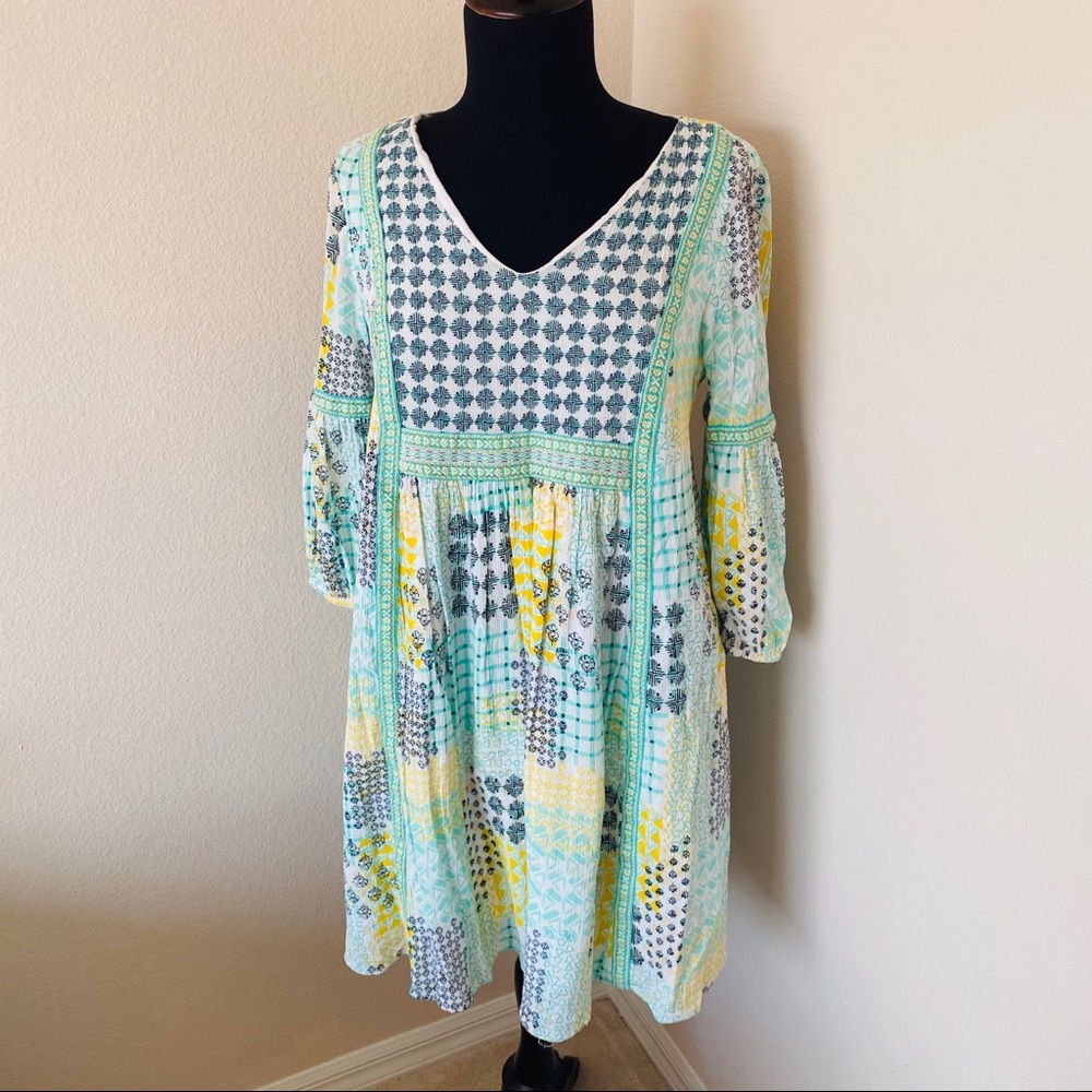 Crown & Ivy Summer Shift Dress